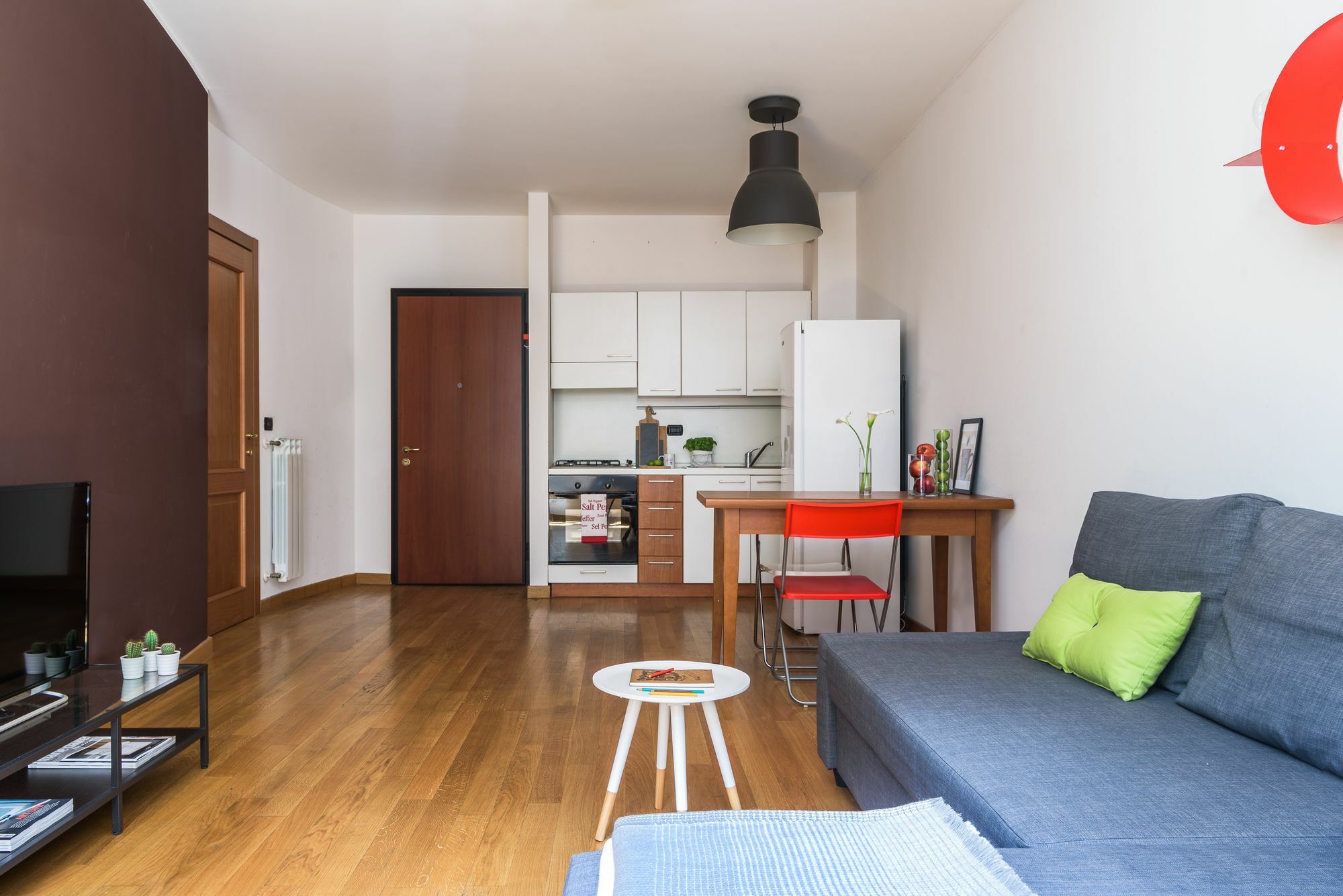 Homeathotel - Naviglio Pavese Милан Экстерьер фото